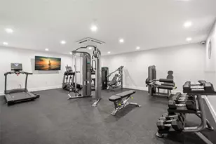 11500 Gulf Blvd, Treasure Island, FL 33706 - Photo 26