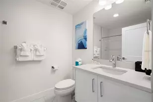 11500 Gulf Blvd, Treasure Island, FL 33706 - Photo 24