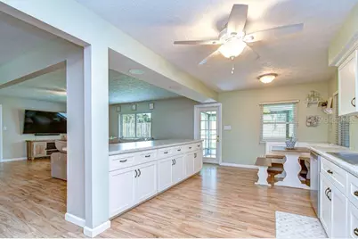 601 Larrie Ellen Way, Brandon, FL 33511 - Photo 16