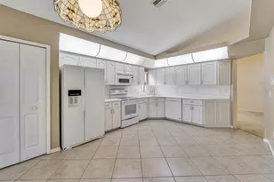 6541 Country Ridge Ln, New Port Richey, FL 34655 - Photo 12