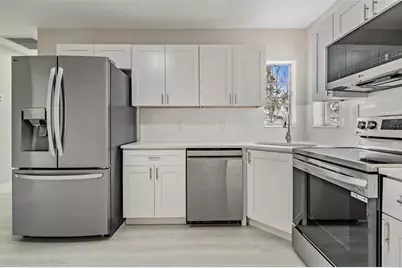 14040 Miramar Avenue, Madeira Beach, FL 33708 - Photo 14