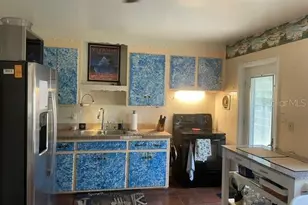 3752 Benson Ave N, Saint Petersburg, FL 33713 - Photo 10