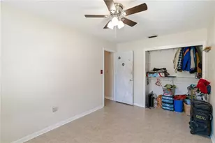 2113 Oakview Ln, Plant City, FL 33566 - Photo 14
