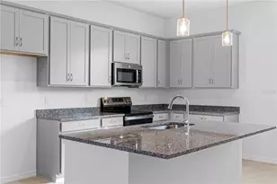 9614 Montague St, Westchase, FL 33626 - Photo 6