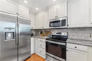 3460 Countryside Blvd, Clearwater, FL 33761 - Photo 8