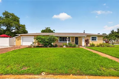 249 54th Street N, Saint Petersburg, FL 33710 - Photo 1