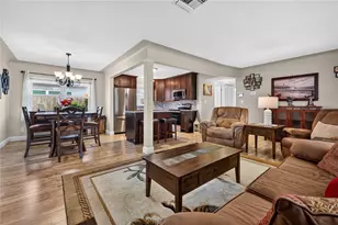 249 54th St N, Saint Petersburg, FL 33710 - Photo 4