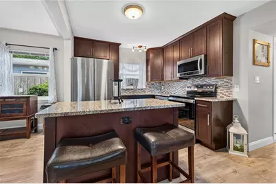 249 54th Street N, Saint Petersburg, FL 33710 - Photo 6