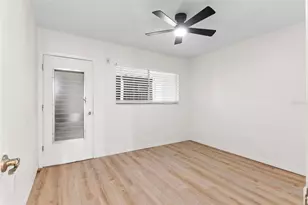 11251 80th Ave, Seminole, FL 33772 - Photo 6