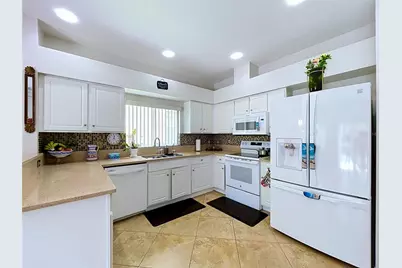 27544 Breakers Drive, Wesley Chapel, FL 33544 - Photo 16