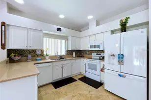 27544 Breakers Dr, Wesley Chapel, FL 33544 - Photo 16