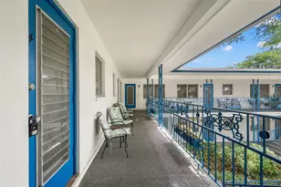 800 Beach Dr NE, Saint Petersburg, FL 33701 - Photo 1