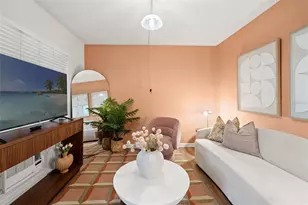 800 Beach Dr NE, Saint Petersburg, FL 33701 - Photo 2