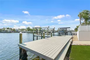 3924 Versailles Dr, Tampa, FL 33634 - Photo 34