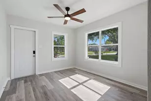 2704 W Leroy St, Tampa, FL 33607 - Photo 6