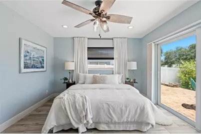 4425 13th Way NE, Saint Petersburg, FL 33703 - Photo 18
