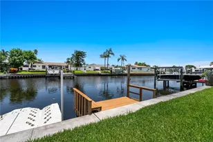 4425 13th Way NE, Saint Petersburg, FL 33703 - Photo 6