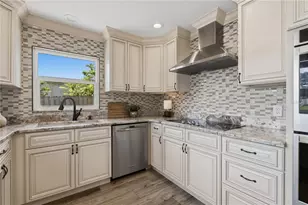 4425 13th Way NE, Saint Petersburg, FL 33703 - Photo 12