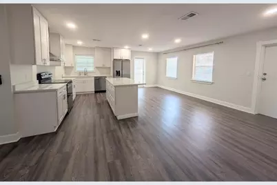 3902 W Paxton Avenue, Tampa, FL 33611 - Photo 6
