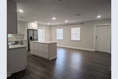 3902 W Paxton Avenue, Tampa, FL 33611 - Photo 6