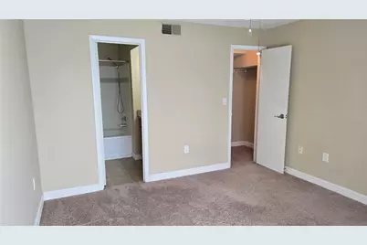 115 112th Avenue NE #810, Saint Petersburg, FL 33716 - Photo 20