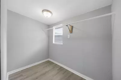 605 S S Disston Ave, Tarpon Springs, FL 34689 - Photo 18