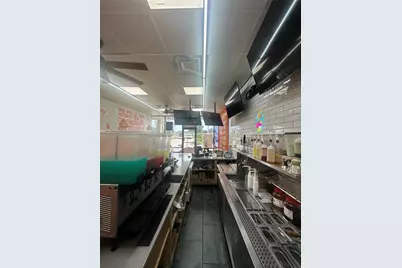 [Address not provided], Tampa, FL 33617 - Photo 12