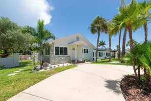 150 42nd Ave, Saint Pete Beach, FL 33706 - Photo 56
