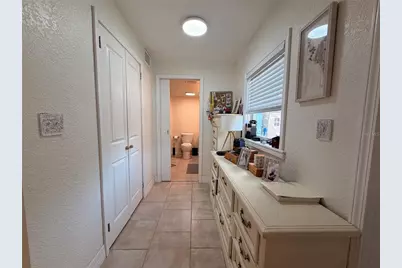 8328 41st Avenue N, Saint Petersburg, FL 33709 - Photo 8