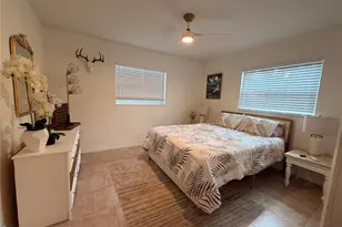 8328 41st Ave N, Saint Petersburg, FL 33709 - Photo 14