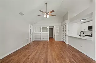 3751 Mackenzie Ct, Palm Harbor, FL 34684 - Photo 6