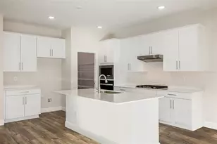 33554 Hammock Beach Way, Dade City, FL 33525 - Photo 2