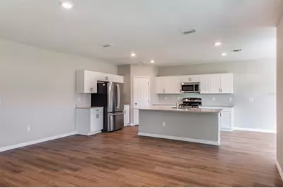 36613 Sagemoor Drive, Zephyrhills, FL 33541 - Photo 8