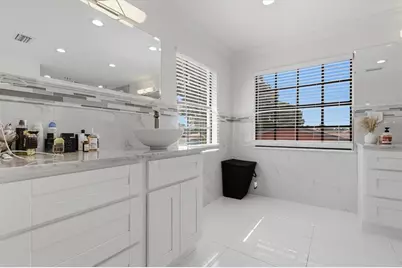 6611 N Hale Avenue, Tampa, FL 33609 - Photo 24