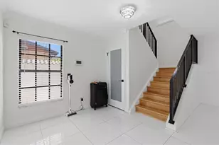 6611 N Hale Ave, Tampa, FL 33609 - Photo 16