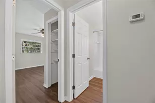 615 Thompson Rd, Lithia, FL 33547 - Photo 26