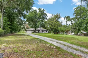 615 Thompson Rd, Lithia, FL 33547 - Photo 36