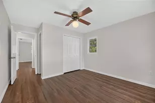 615 Thompson Rd, Lithia, FL 33547 - Photo 32
