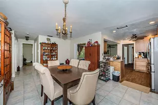 5230 Venetian Blvd NE, Saint Petersburg, FL 33703 - Photo 10
