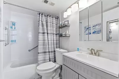 15462 Gulf Boulevard #406, Saint Petersburg, FL 33708 - Photo 30