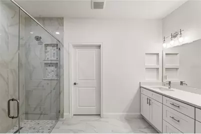 5352 Lowell Avenue, Spring Hill, FL 34609 - Photo 10
