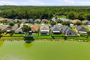 29417 Crossland Dr, Wesley Chapel, FL 33543 - Photo 30