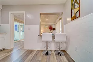 10802 Mohawk Rd, Saint Petersburg, FL 33708 - Photo 10