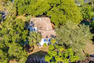 10802 Mohawk Rd, Saint Petersburg, FL 33708 - Photo 48