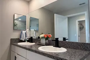 4503 Globe Thistle Dr, Tampa, FL 33619 - Photo 34
