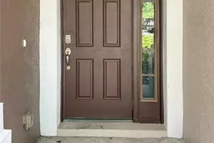 4924 Chatham Gate Dr, Riverview, FL 33578 - Photo 2