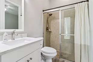 27722 Indigo Pond Ct, Wesley Chapel, FL 33544 - Photo 40