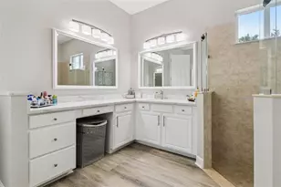 27722 Indigo Pond Ct, Wesley Chapel, FL 33544 - Photo 40