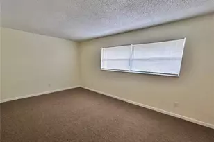 4455 38th Terrace N, Saint Petersburg, FL 33714 - Photo 10