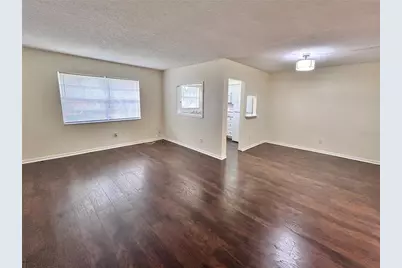 4455 38th Terrace N #B12, Saint Petersburg, FL 33714 - Photo 6